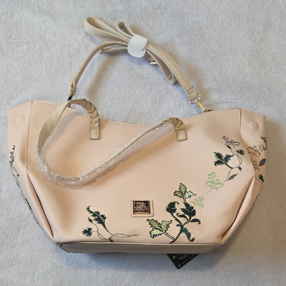 Her Universe Lord Of The Rings Purse - Picture 6 of 7